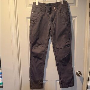 Sherpa adventure Pants size 32